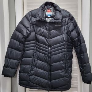 Womans Comumbia goose down puffer Jacket